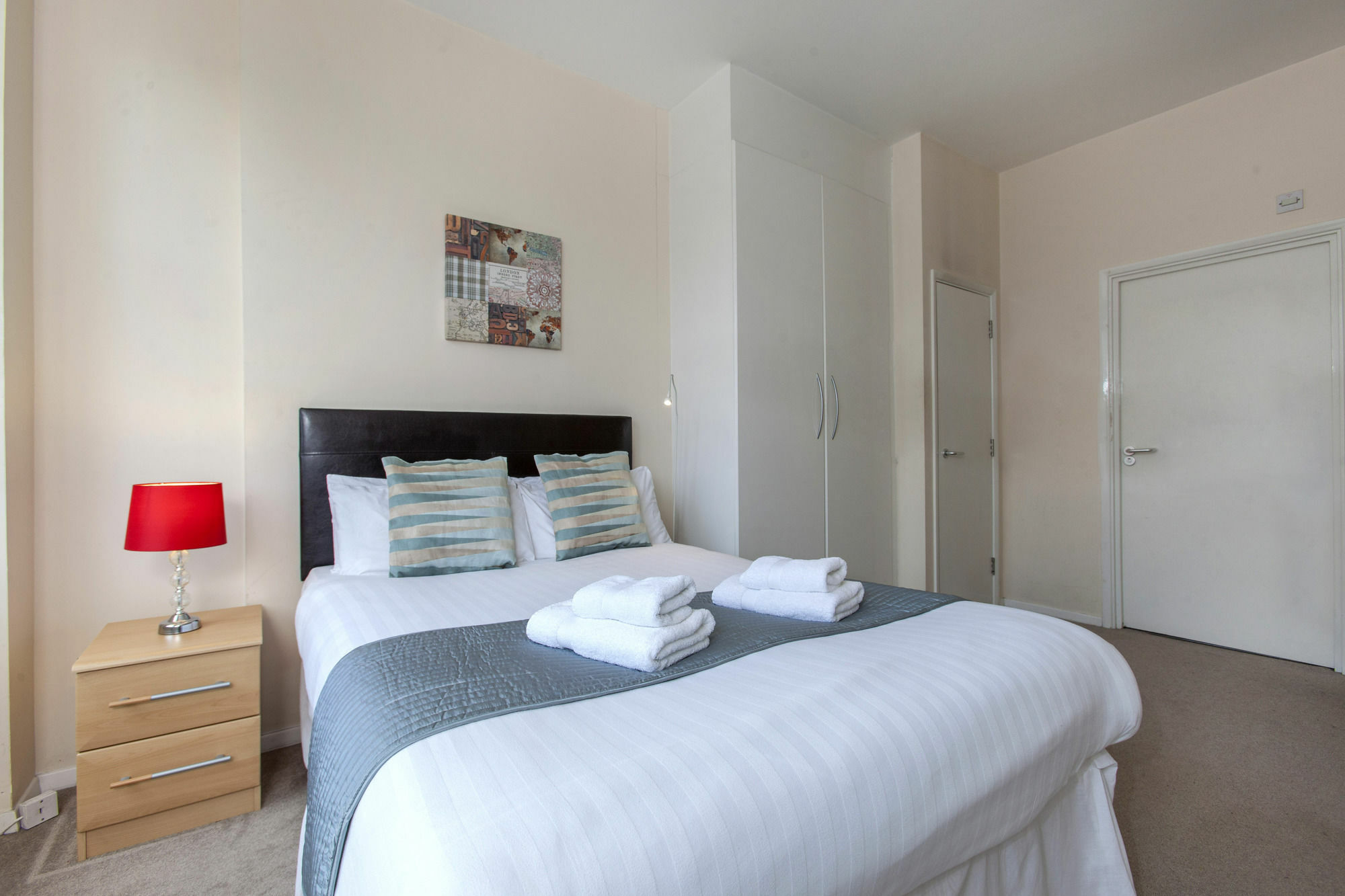 Club Living - Barbican Apartments London Exterior photo